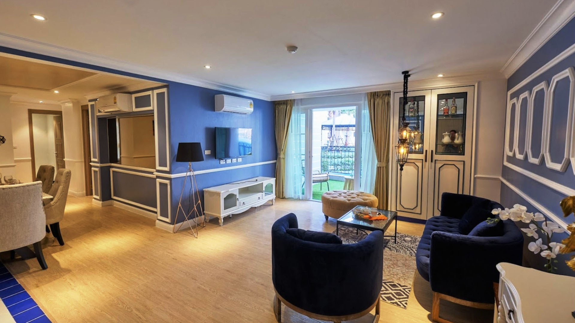 6 bedroom Condominium in Seven Seas - Cote D'Azur No. 11010